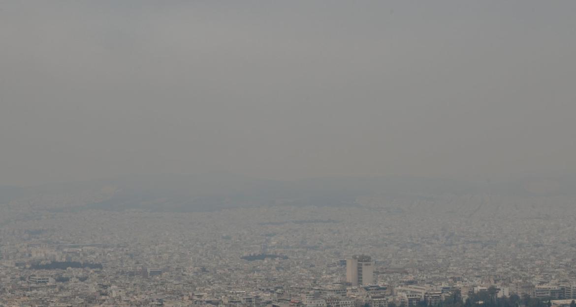 Πυρκαγιά στο Σχίνο: Σε πλήρη εξέλιξη με πολλές εστίες - Προβλέπεται δύσκολη νύχτα με ισχυρούς ανέμους (pics)