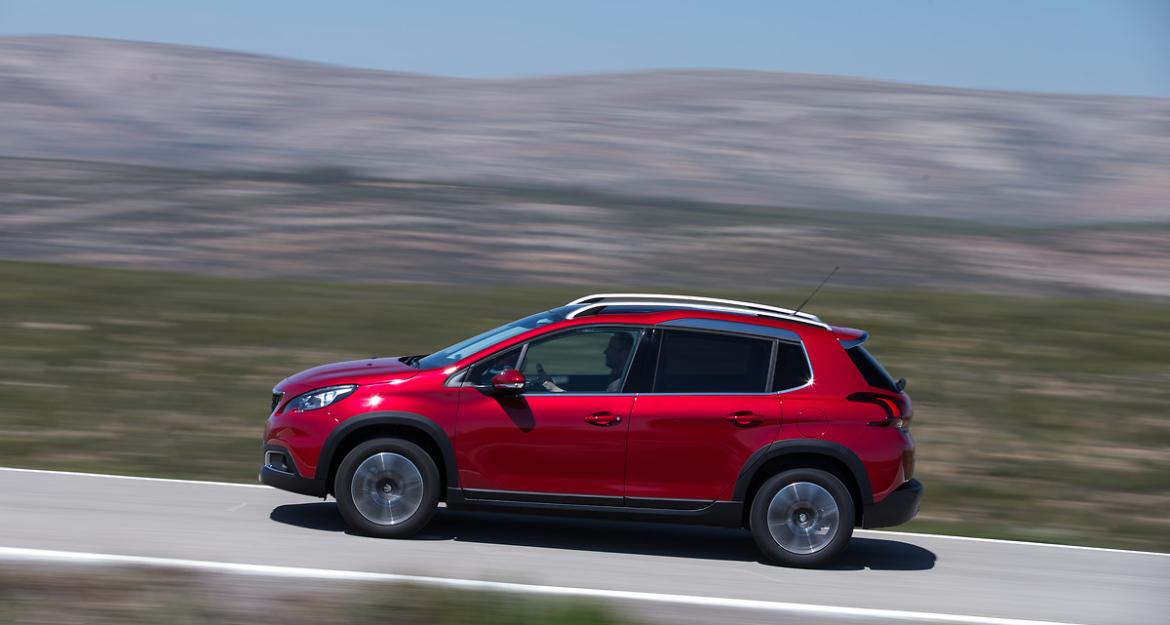 Peugeot 2008 για απόλυτη ελευθερία οδήγησης