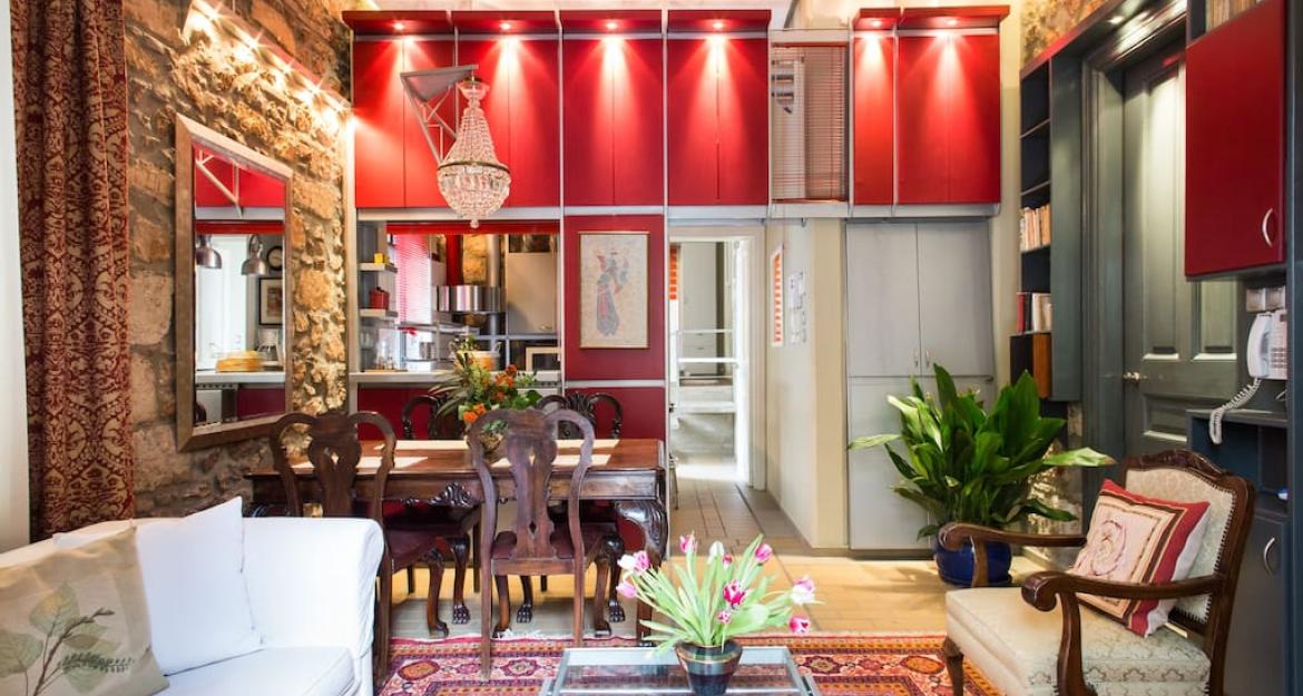 Τα «διαμάντια» της Airbnb στην Αθήνα (pics)