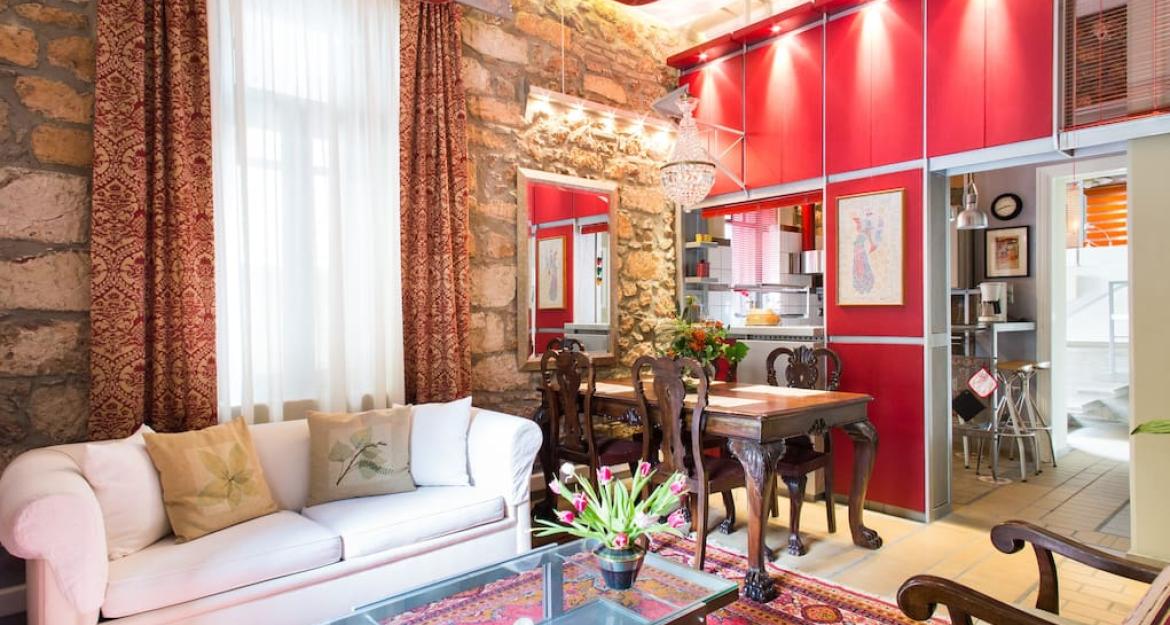 Τα «διαμάντια» της Airbnb στην Αθήνα (pics)
