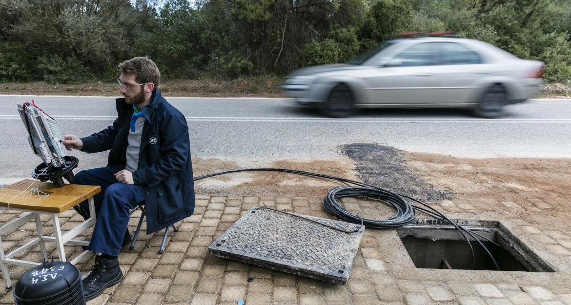 Έτσι φτιάχνονται οι γραμμές VDSL (vid & pics)