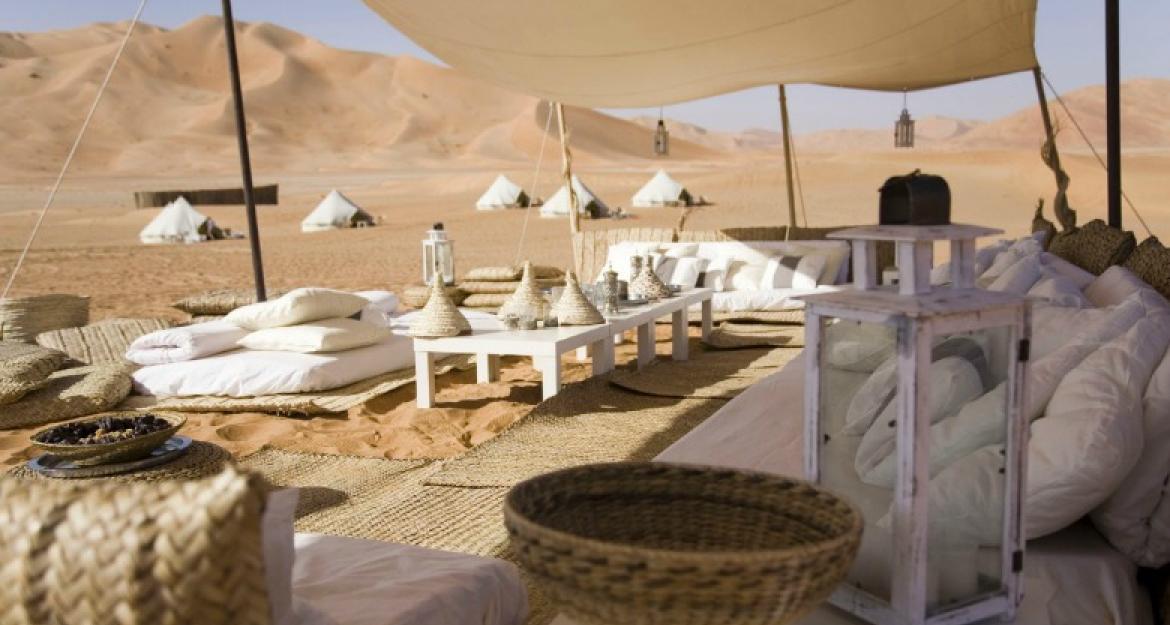 Ένα ταξιδιωτικό γραφείο «στήνει» ξενοδοχεία όπου επιλέξετε! (pics)