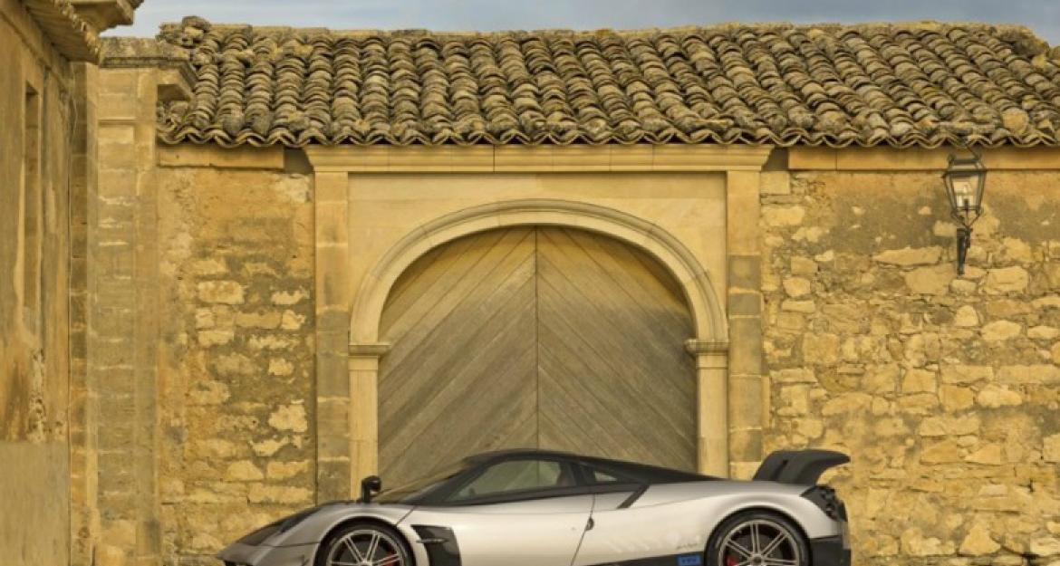 Τα 10 ακριβότερα αυτοκίνητα της νέας χρονιάς