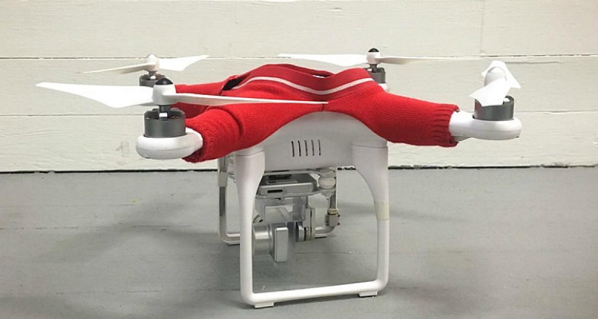 Η startup που ...πλέκει πουλόβερ για drones (pics)