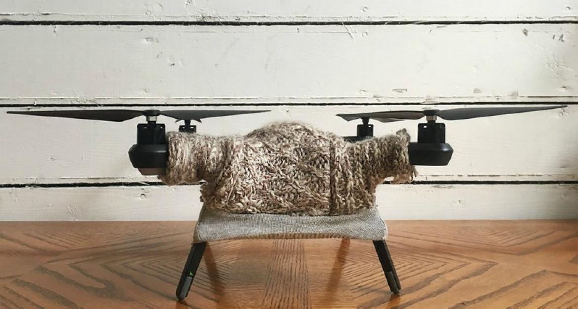 Η startup που ...πλέκει πουλόβερ για drones (pics)