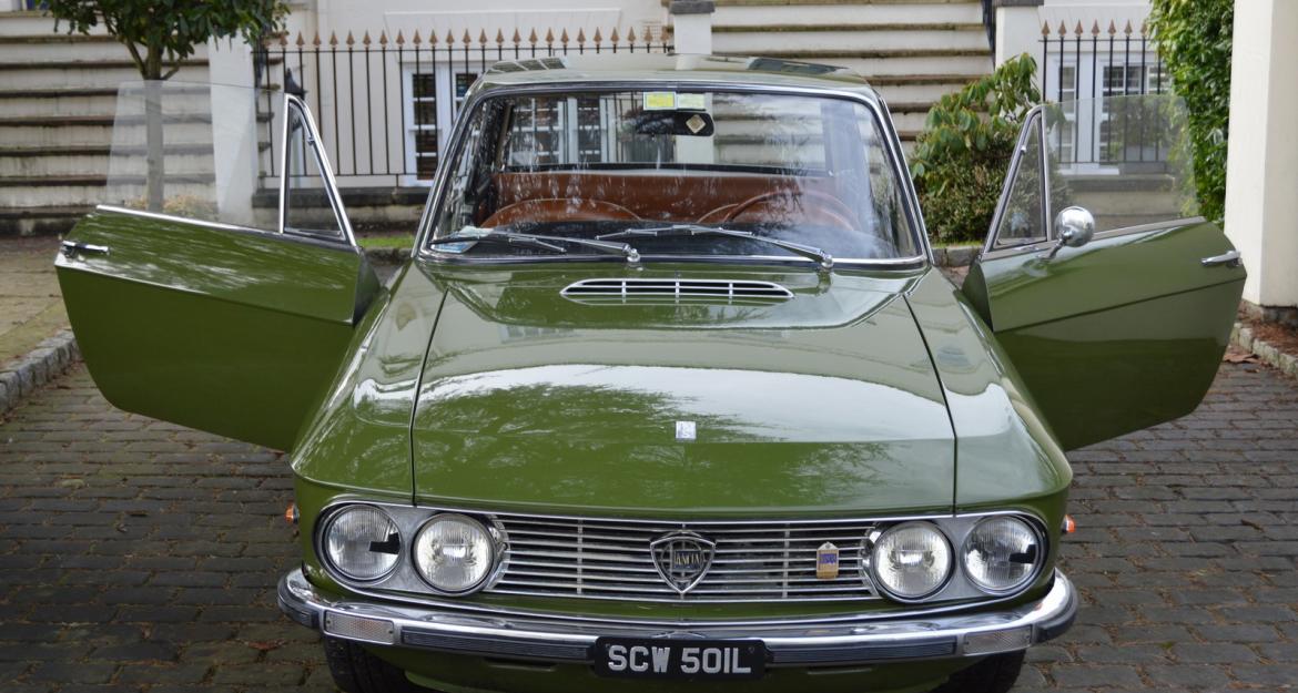 Ώριμη Ιταλίδα αναζητά γαμπρό (pics)