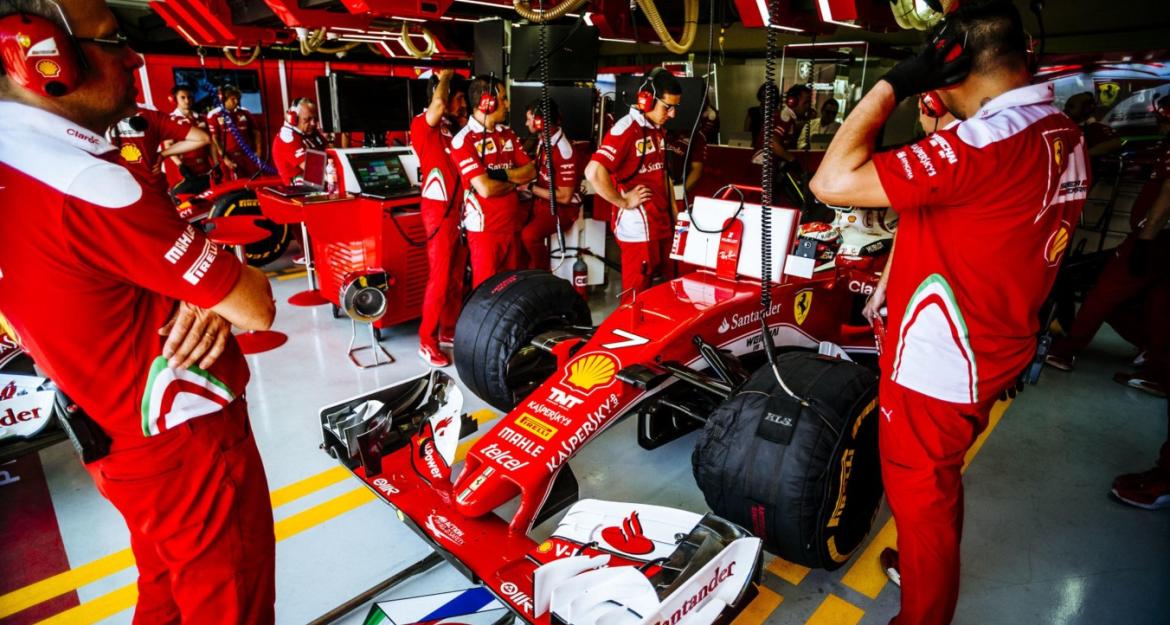 Ένας Έλληνας στα άδυτα της Ferrari (pics)