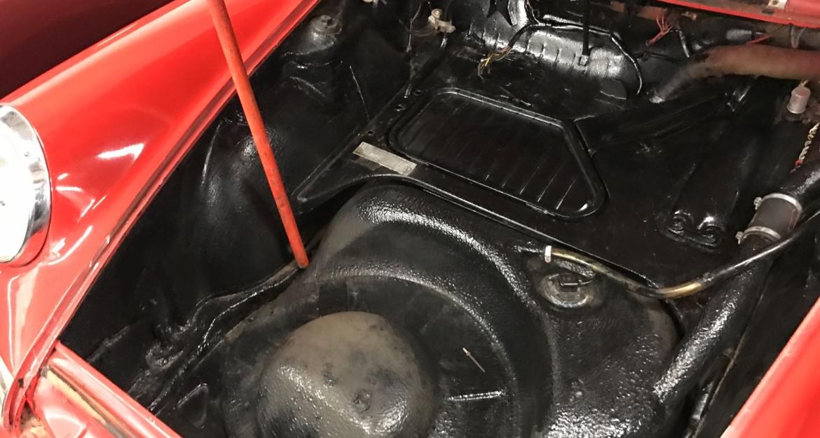 Βρέθηκε Porsche ξεχασμένη για 27 χρόνια (pics)