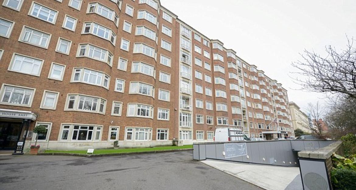 Αυτό το πάρκινγκ κοστίζει 24 εκατομμύρια! (pics)