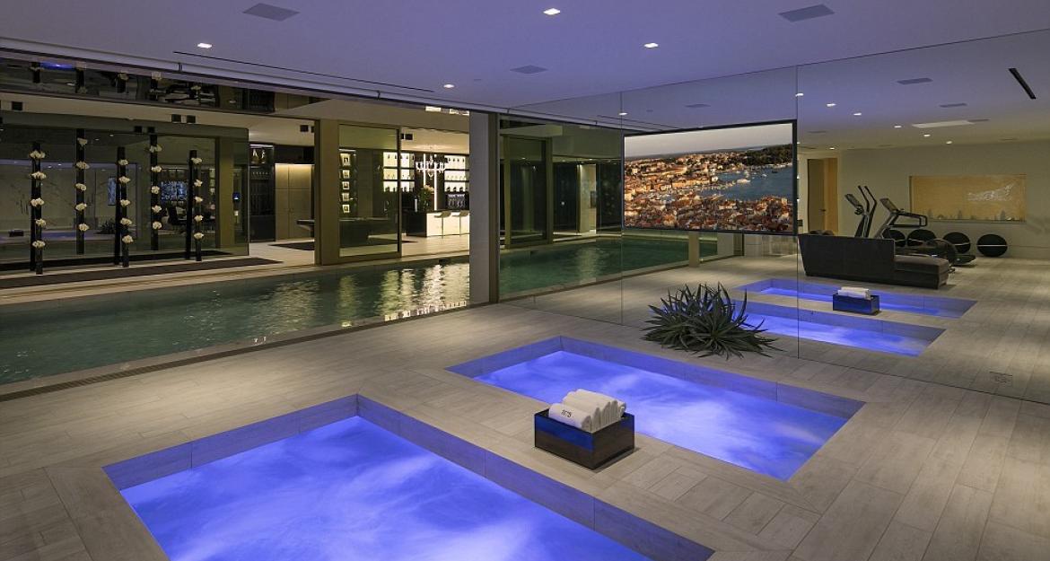 Lamborghini και Rolls-Royce από... χρυσό (pics)