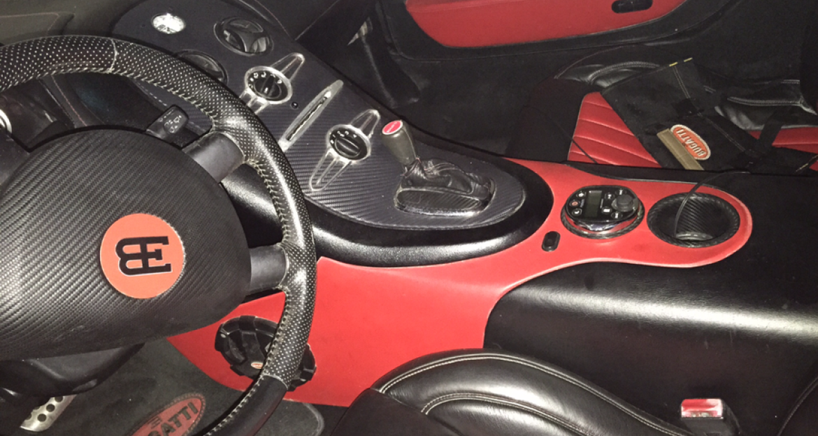 Ένα Ford πωλείται σε τιμή Bugatti (pics)