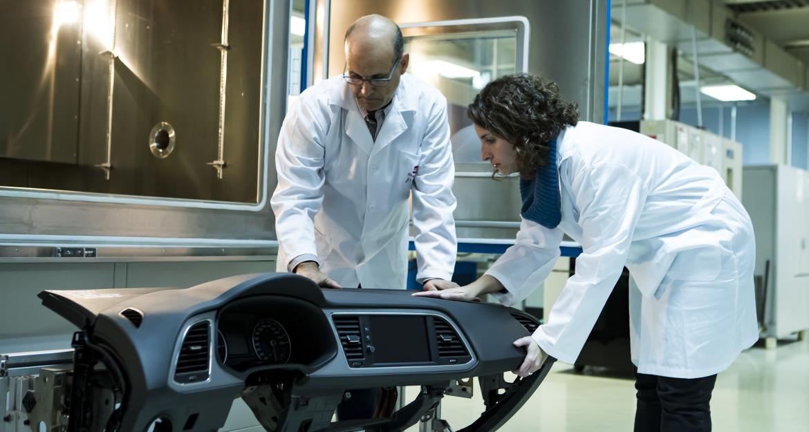 Στο φούρνο και στην κατάψυξη τα εξαρτήματα της SEAT (vid+pics)