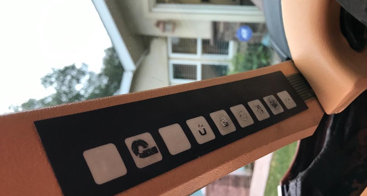 Οι τέσσερις πόρτες κάνουν σπάνια αυτή την Corvette (vid+pics)