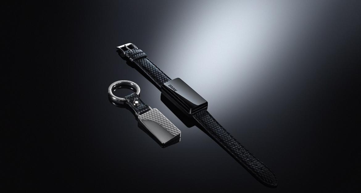 Tο κλειδί χειρός και άλλα μοναδικά αξεσουάρ της BMW (pics)