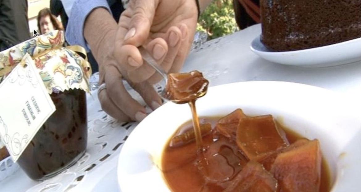 To ζαχαροκάλαμο ξαναζωντανεύει με... άρωμα γυναίκας