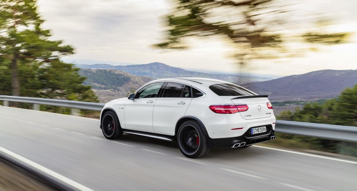 Πρεμιέρα της νέας Mercedes-AMG GLC 63 (pics)