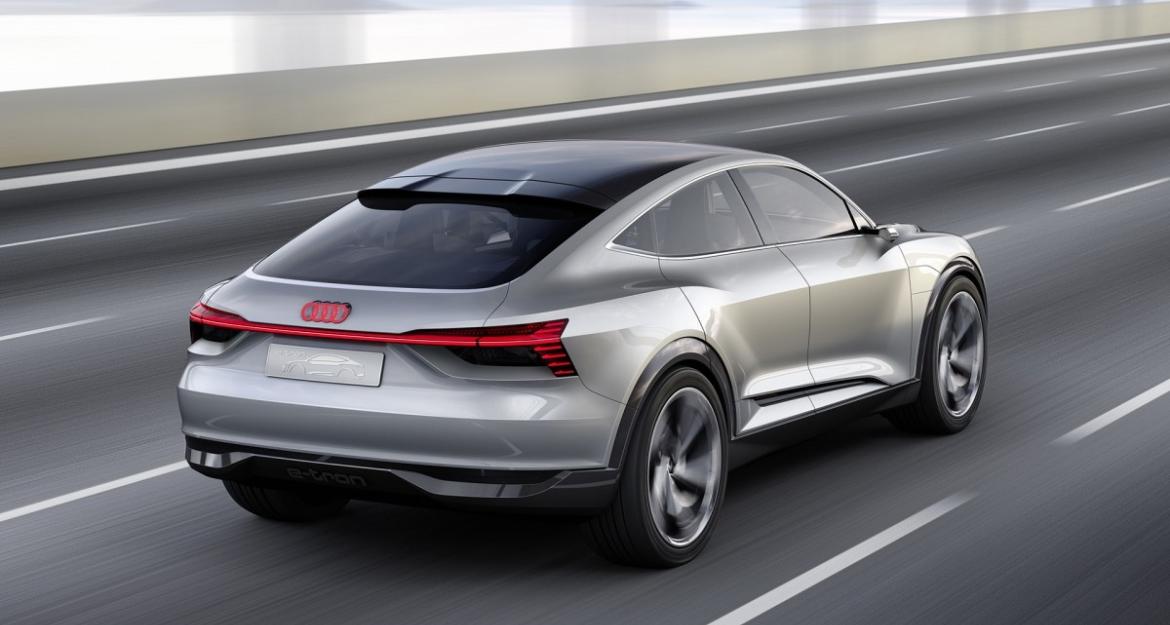 Το εντυπωσιακό Audi e-tron Sportback στη Σαγκάη (pics)