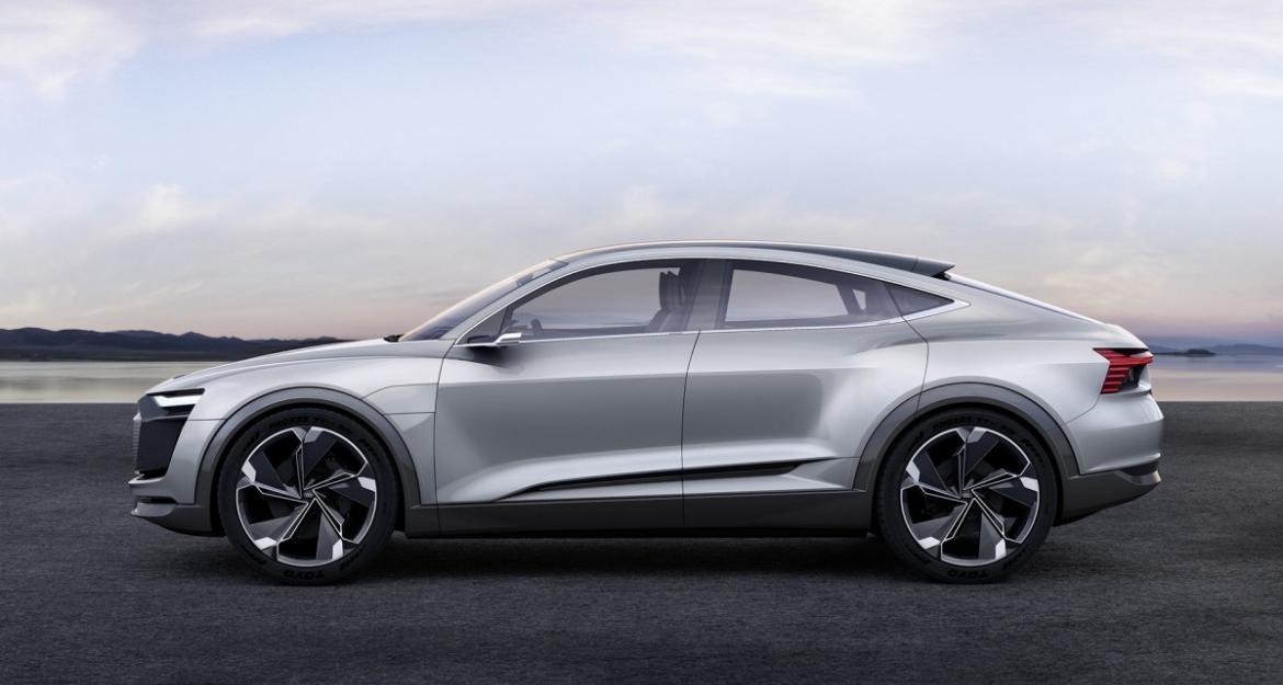 Το εντυπωσιακό Audi e-tron Sportback στη Σαγκάη (pics)