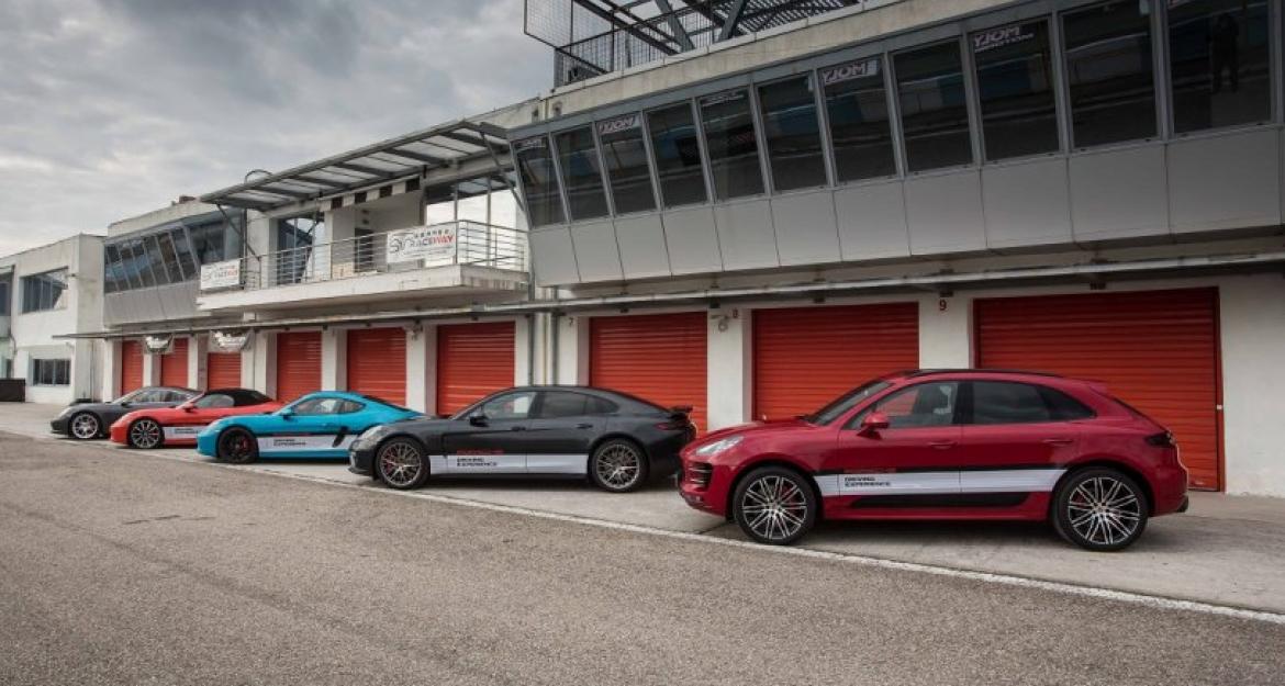 Γκουρμέ μενού με πέντε Porsche στην πίστα των Σερρών