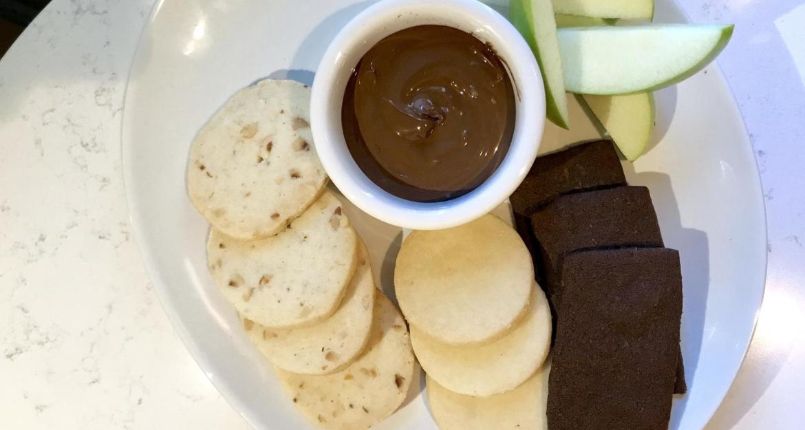 Αυτό είναι το πρώτο επίσημο Nutella Cafe! (pics)