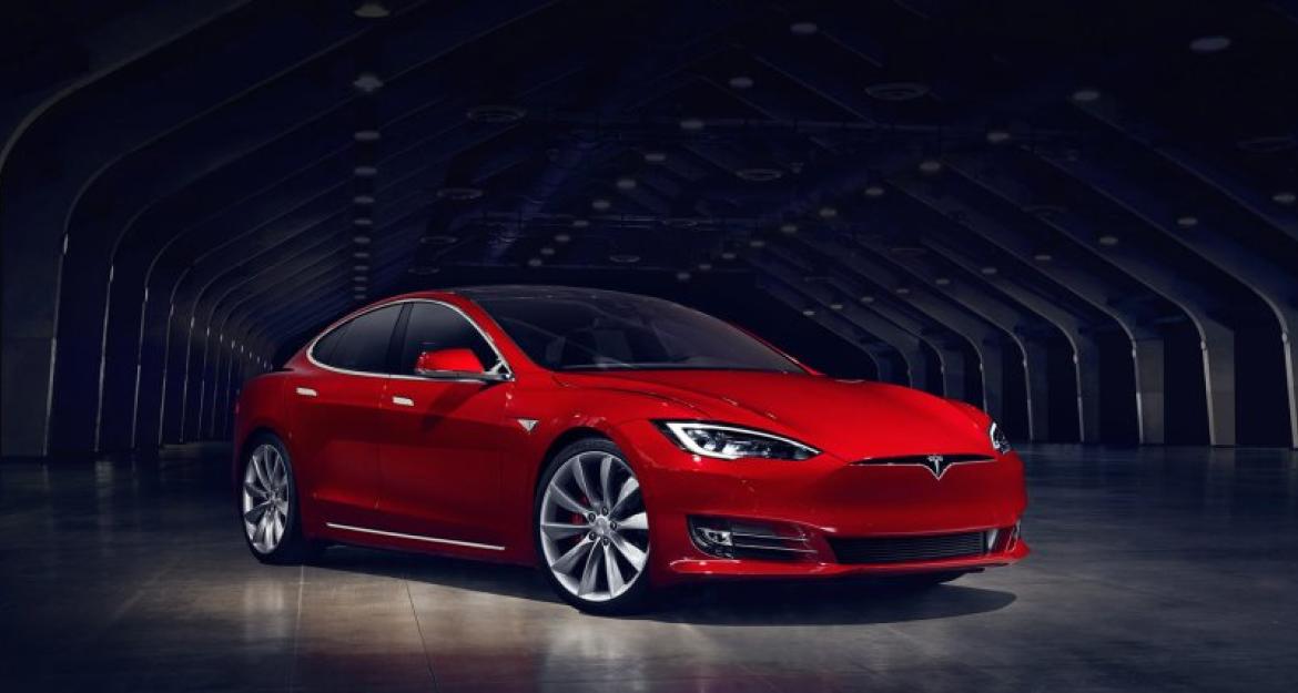 Oι τρεις πιο καινοτόμες μάρκες αυτοκινήτων για το 2016