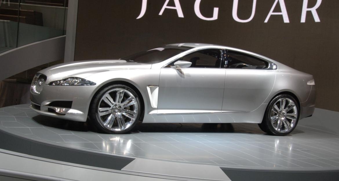 Πώς να πιάσετε δουλειά στη Jaguar (vid)