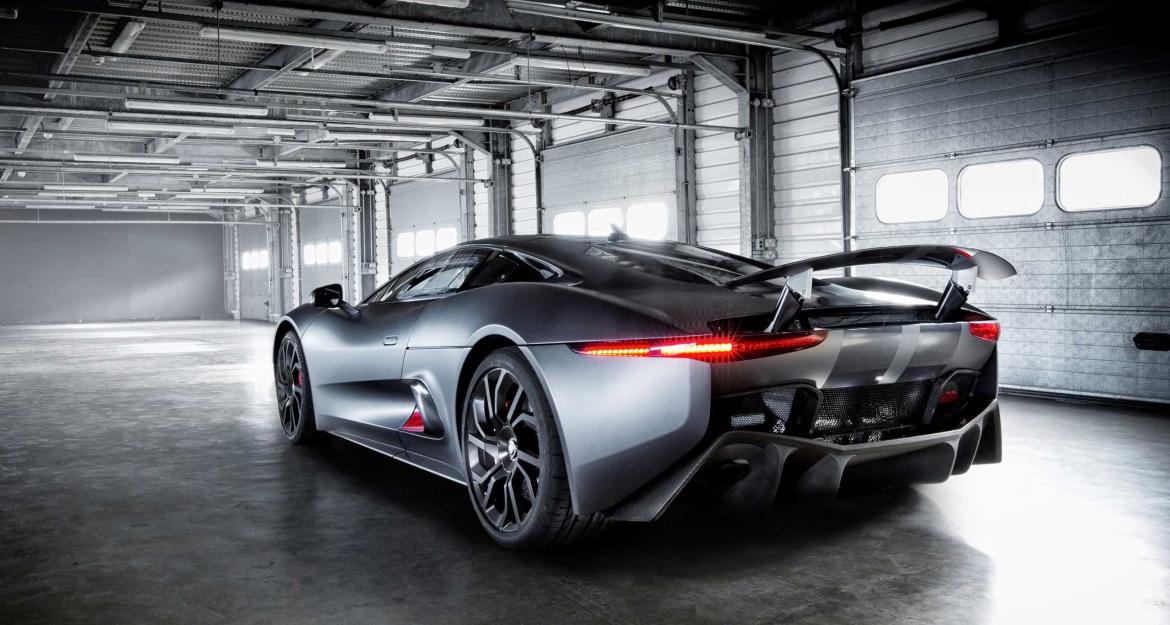 Πώς να πιάσετε δουλειά στη Jaguar (vid)