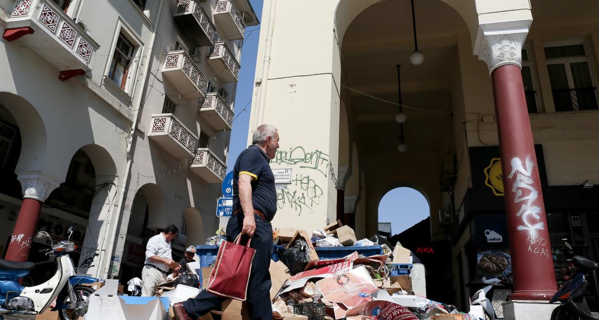 Ιατρικός Σύλλογος Πειραιά: Κίνδυνος για την δημόσια υγεία τα σκουπίδια