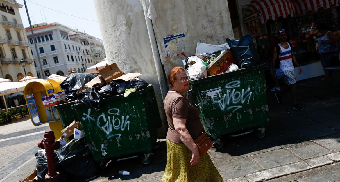 Ιατρικός Σύλλογος Πειραιά: Κίνδυνος για την δημόσια υγεία τα σκουπίδια