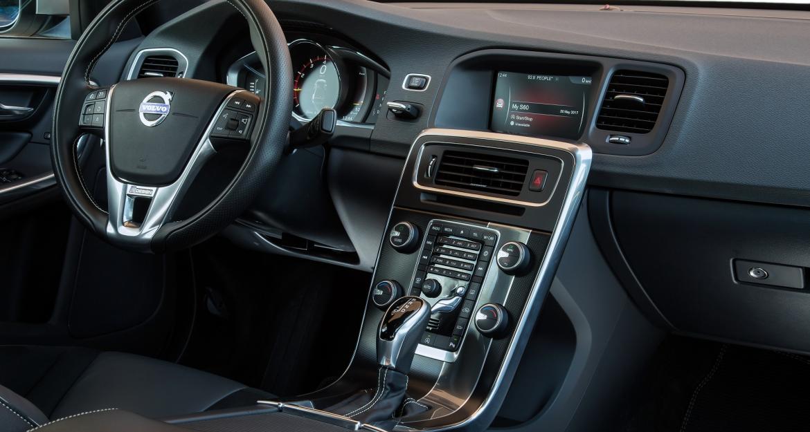 Volvo S60 και V60 από 24.300 ευρώ