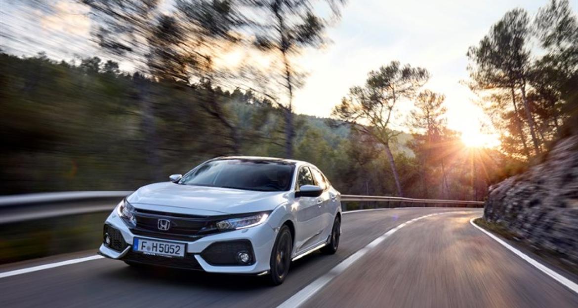 Νέο Honda Civic: Η υπεροχή της τεχνολογίας (pics)