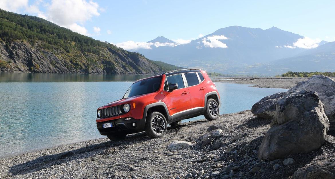 Jeep Renegade: Γι' αυτούς που τα θέλουν όλα