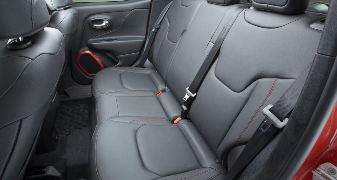 Jeep Renegade: Γι' αυτούς που τα θέλουν όλα