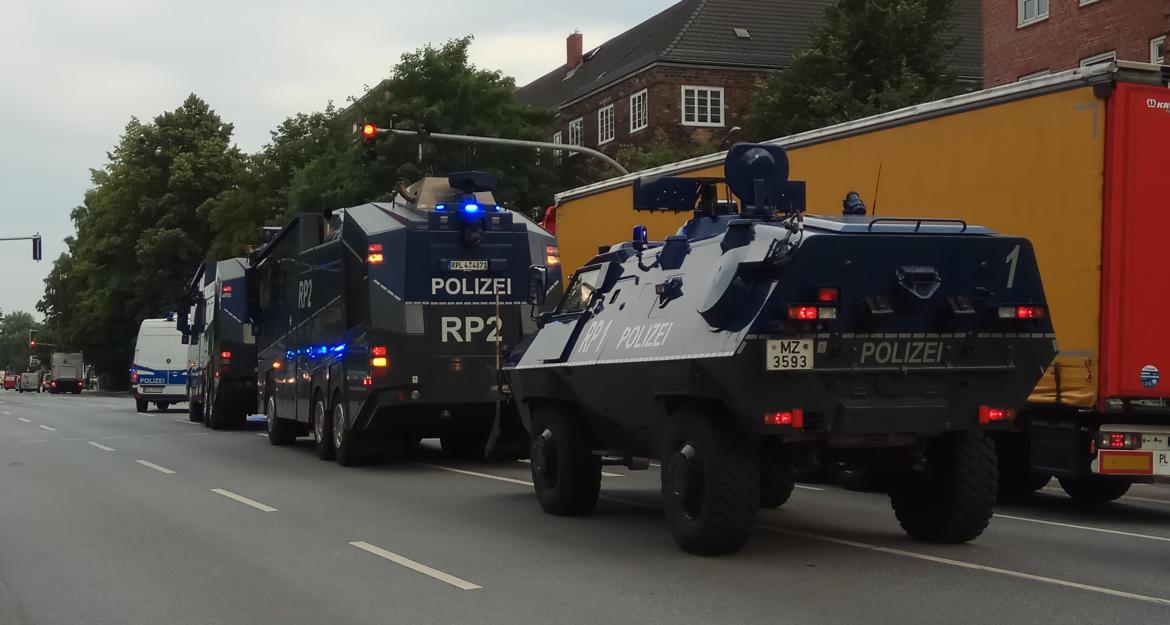 «Αστακός» το Αμβούργο για τη Σύνοδο G20 (pics)