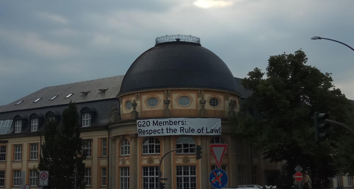 «Αστακός» το Αμβούργο για τη Σύνοδο G20 (pics)