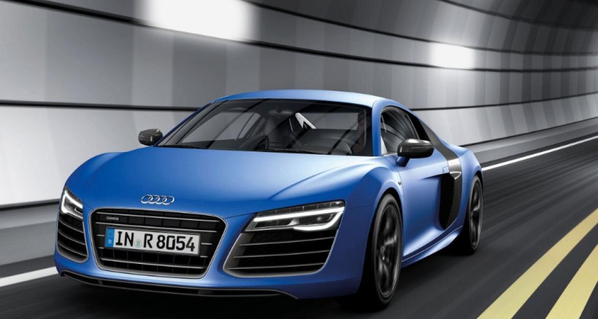 Kosmocar Luxury Hire: Υψηλής ποιότητας υπηρεσίες