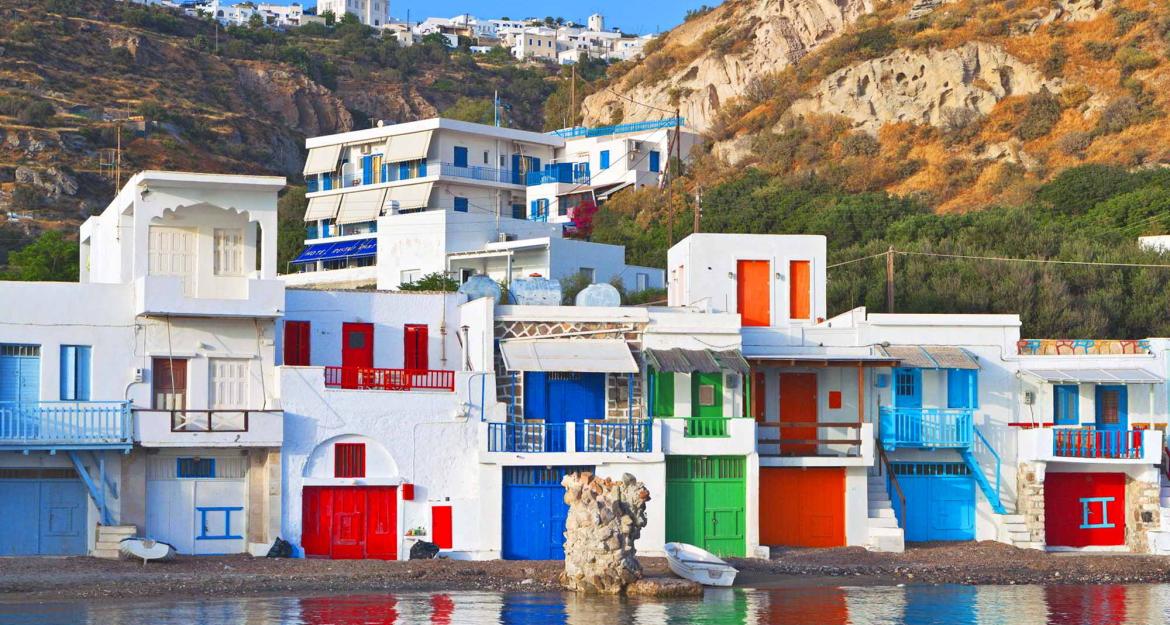 Forbes: Η Μήλος στους 6 καλύτερους καλοκαιρινούς προορισμούς (pics)