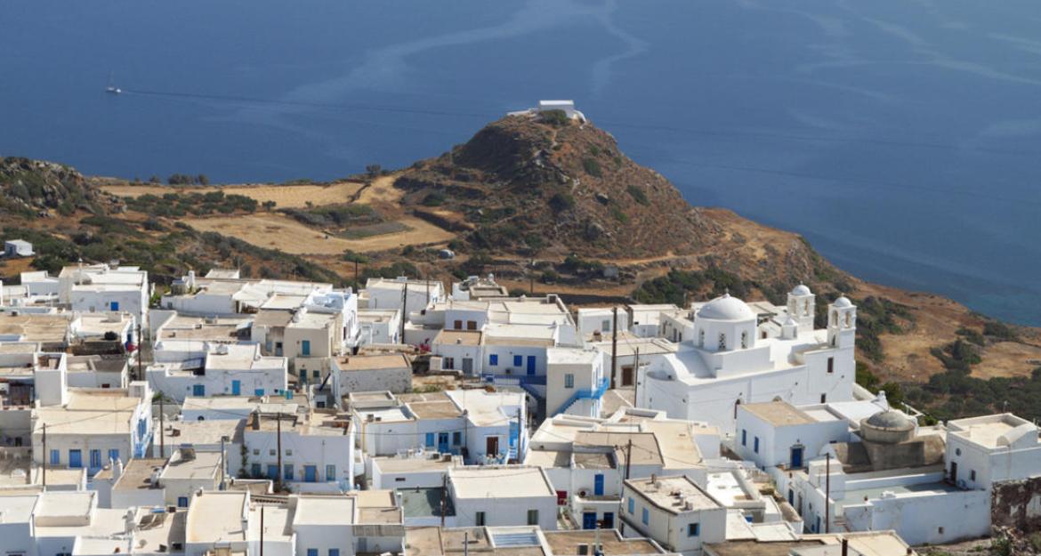 Forbes: Η Μήλος στους 6 καλύτερους καλοκαιρινούς προορισμούς (pics)