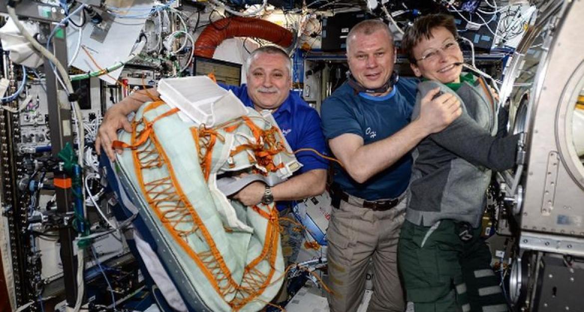 «Εάν θελουμε να ζήσουμε θα πρεπει να φύγουμε απο τη γη»