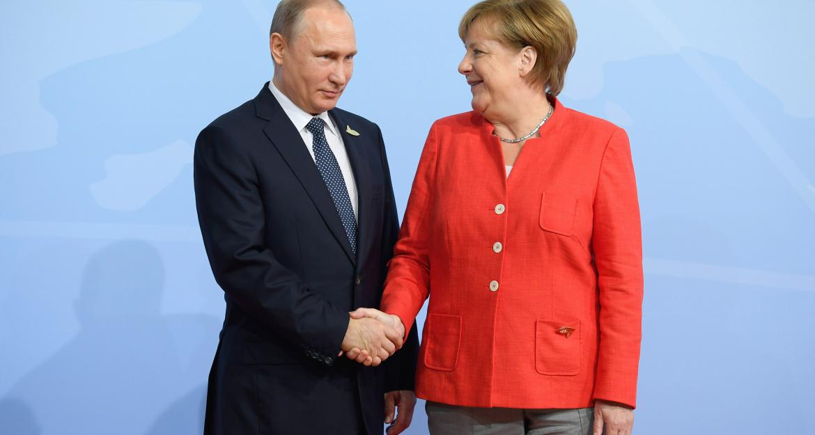 Μέρκελ: Οι λύσεις βρίσκονται μόνο μέσα από τον συμβιβασμό