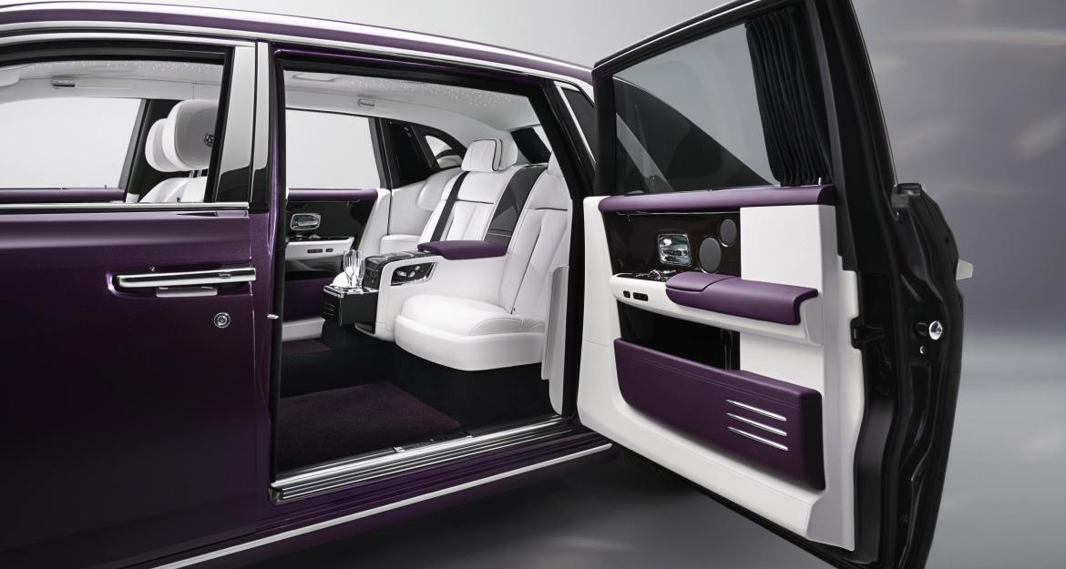 Νέα Rolls-Royce Phantom: Πολυτέλεια με… ρόδες
