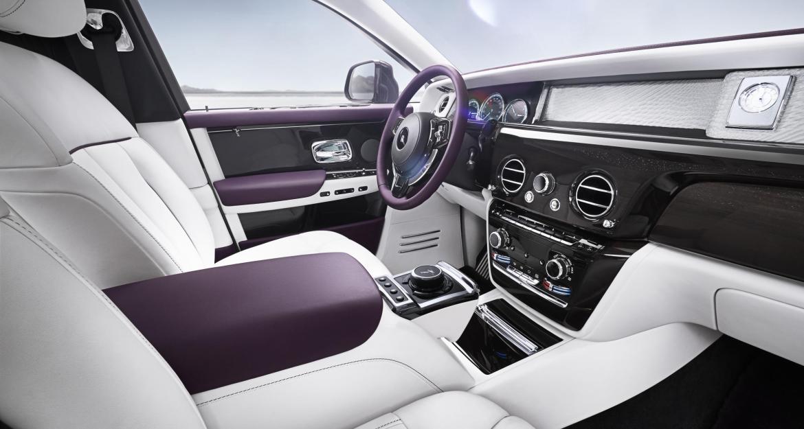Νέα Rolls-Royce Phantom: Πολυτέλεια με… ρόδες