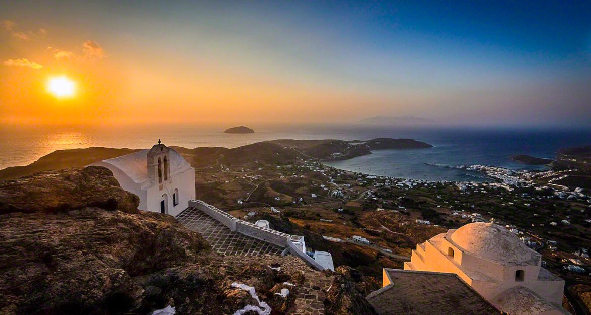 9 λόγοι για να επισκεφθείτε τη Σέριφο (pics)