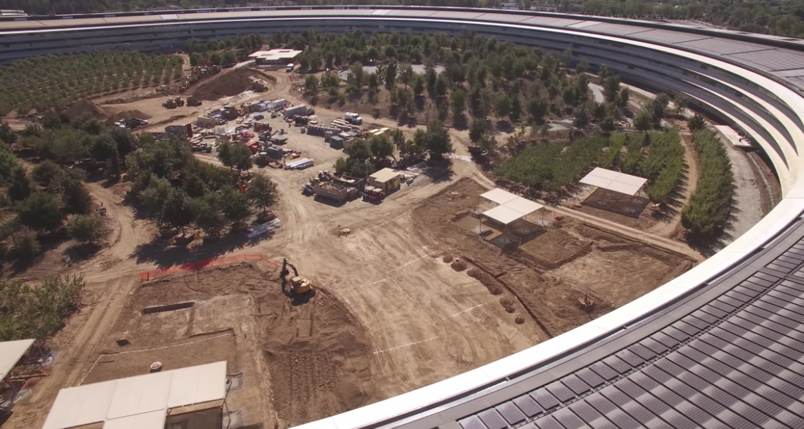 Σχεδόν έτοιμο το νέο «διαστημικό» campus της Apple (pics & vid)