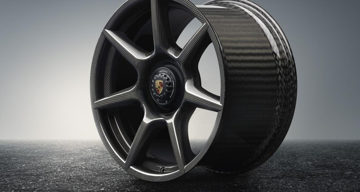 Πόσο κοστίζουν οι ανθρακονημάτινες ζάντες της Porsche 911 Turbo S Exclusive Series;