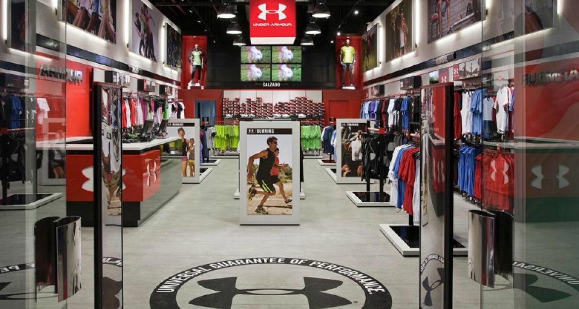 Under Armour: ο «φονιάς» των Nike και Adidas ήρθε στην Ελλάδα (pics)