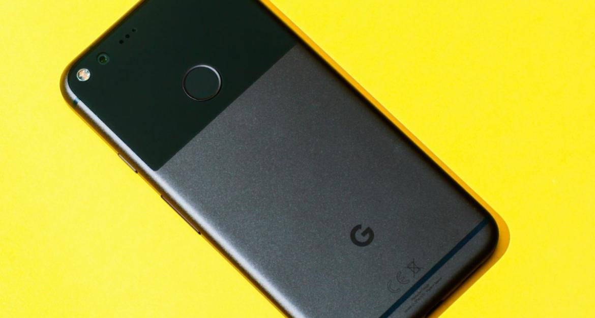 Δύο νέα smartphones ετοιμάζει η Google (pics)
