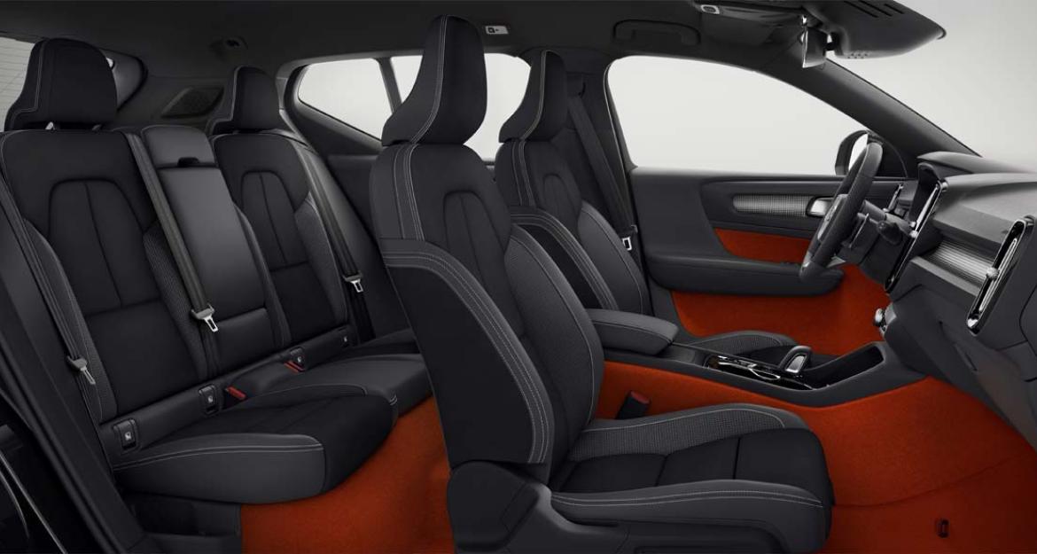 To εντυπωσιακό Volvo XC40 αποκαλύφθηκε (pics & vid)