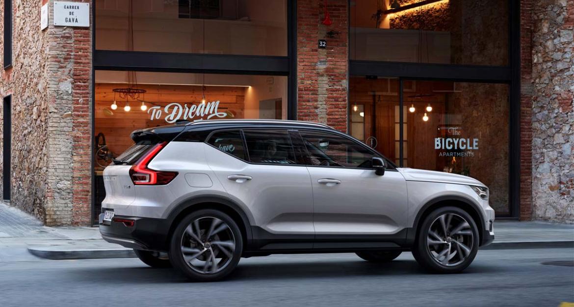 To εντυπωσιακό Volvo XC40 αποκαλύφθηκε (pics & vid)