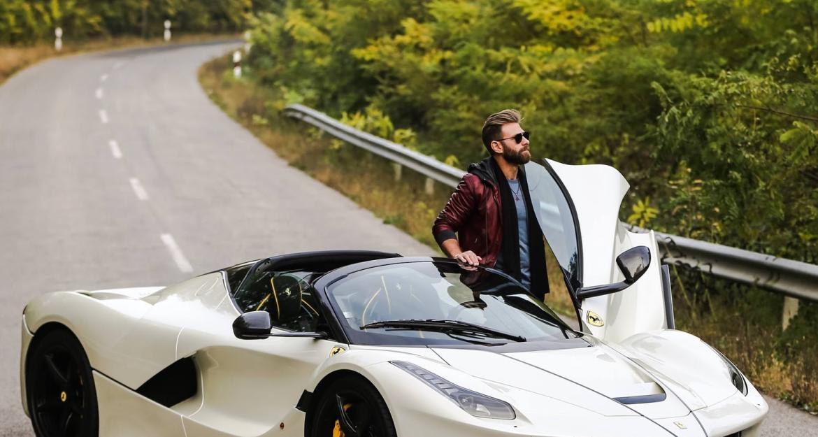 Αυτή η Ferrari είναι το πιο ακριβό αυτοκίνητο του 21ου αιώνα! (pics)